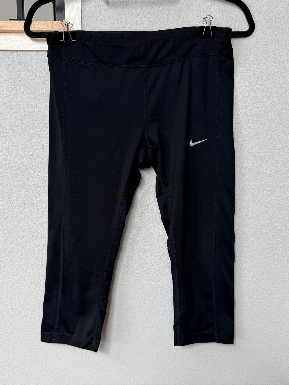 Nike Power Essential Dri-FIT Crop Running Capri Leggings Black Size M